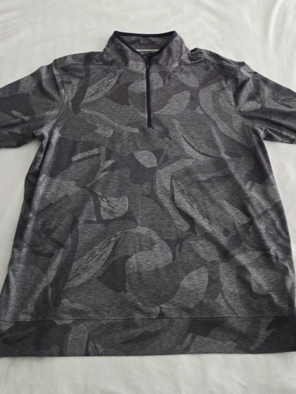 Walter Hagen Performance 11 Gray Leaf Floral 1/4 Zip Pullover - XL